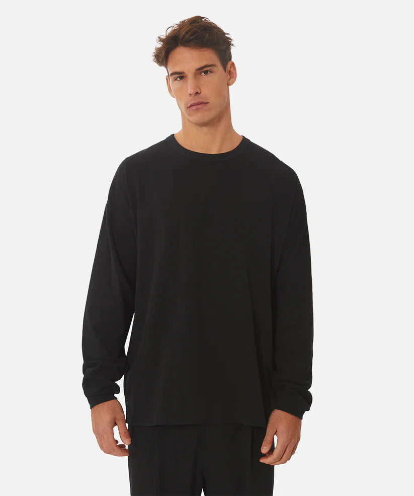 Men's short - sleeve linen t - shirts for summer beach outingsIndustrie - The Long Sleeve Del Sur Tee - Black